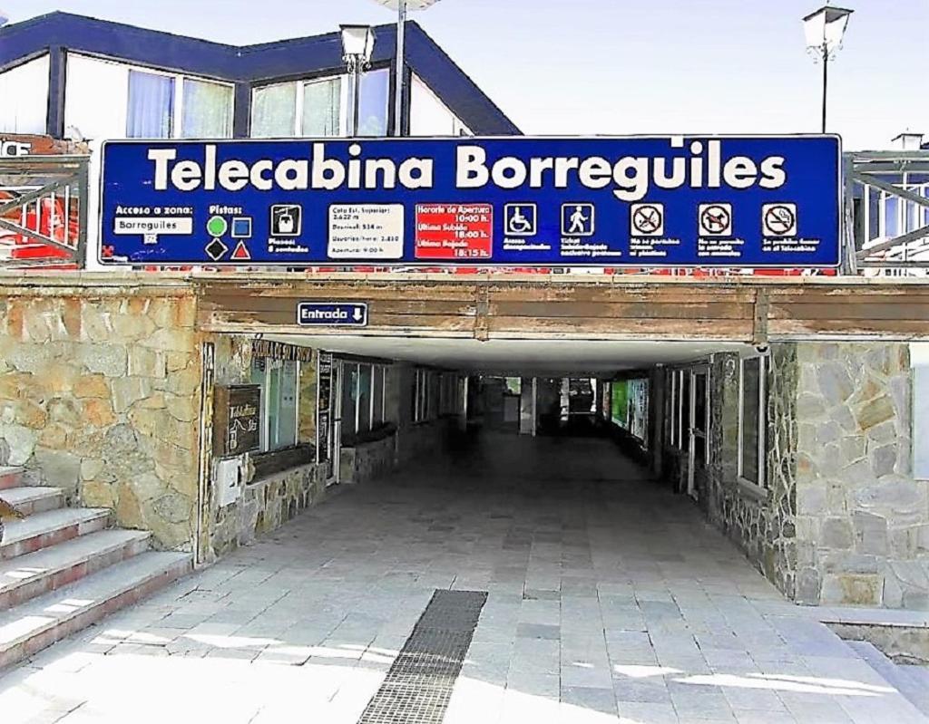 TODOSIERRANEVADA ZONA BAJA - EDIFICIO ALHAMBRA - Junto a los Telecabinas Sierra Nevada Exterior foto