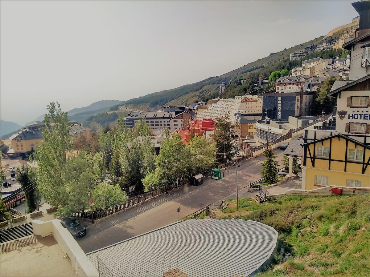 TODOSIERRANEVADA ZONA BAJA - EDIFICIO ALHAMBRA - Junto a los Telecabinas Sierra Nevada Exterior foto